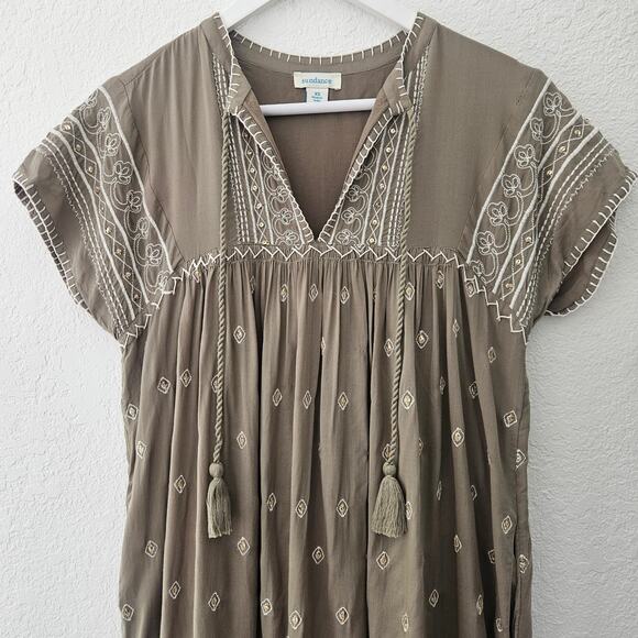 Sundance Catalog Aura Dress Olive Green Embroidered Embellished Boho Casual - XS - Picture 2 of 10